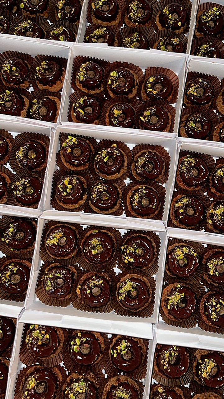 Culo Cakes "Bundt Cakes"